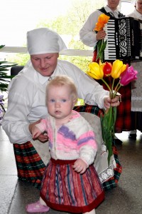 Izstade_SARKANS_15052015_S_Rimsa (25)